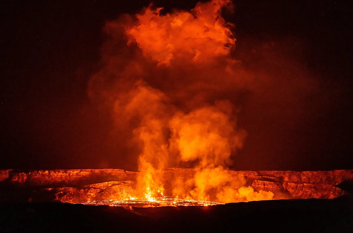 kilauea - hawaii active volcanoes